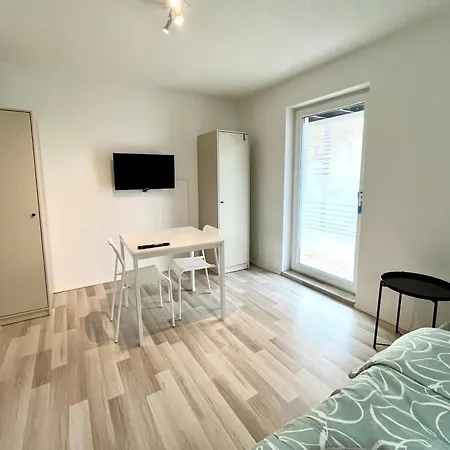 Lejlighed Handwerker Wohnung - Parkplatz Vor Der Tuere - Balkon - Bis Zu 6 Personen