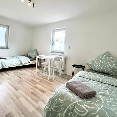 Ganze Wohnung - Parkplatz - Balkon - Wlan *