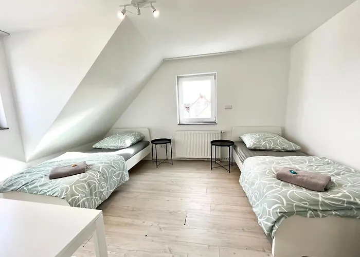 Handwerker Wohnung - Parkplatz Vor Der Tuere - Balkon - Bis Zu 6 Personen Heilbronn